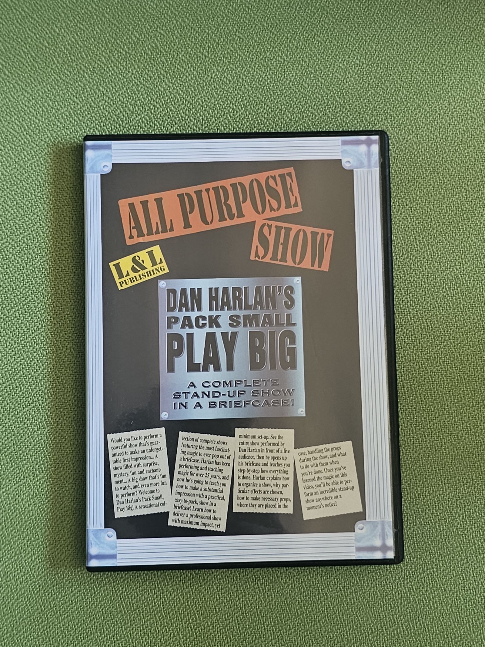 Dan Harlan All Purpose show – Used magic tricks – photo 1