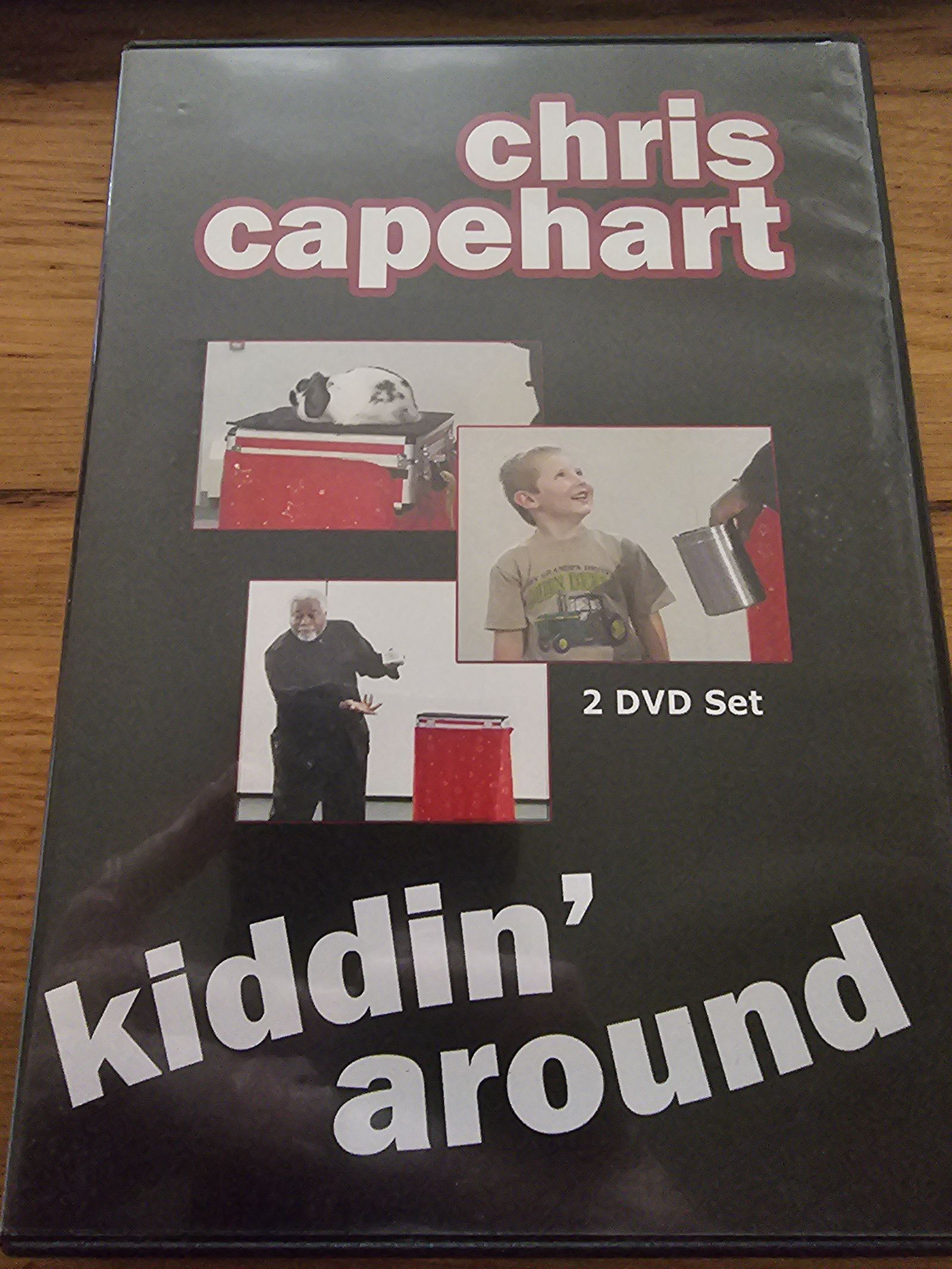 Chris Capehart Kiddin around – Trucos de magia de segunda mano