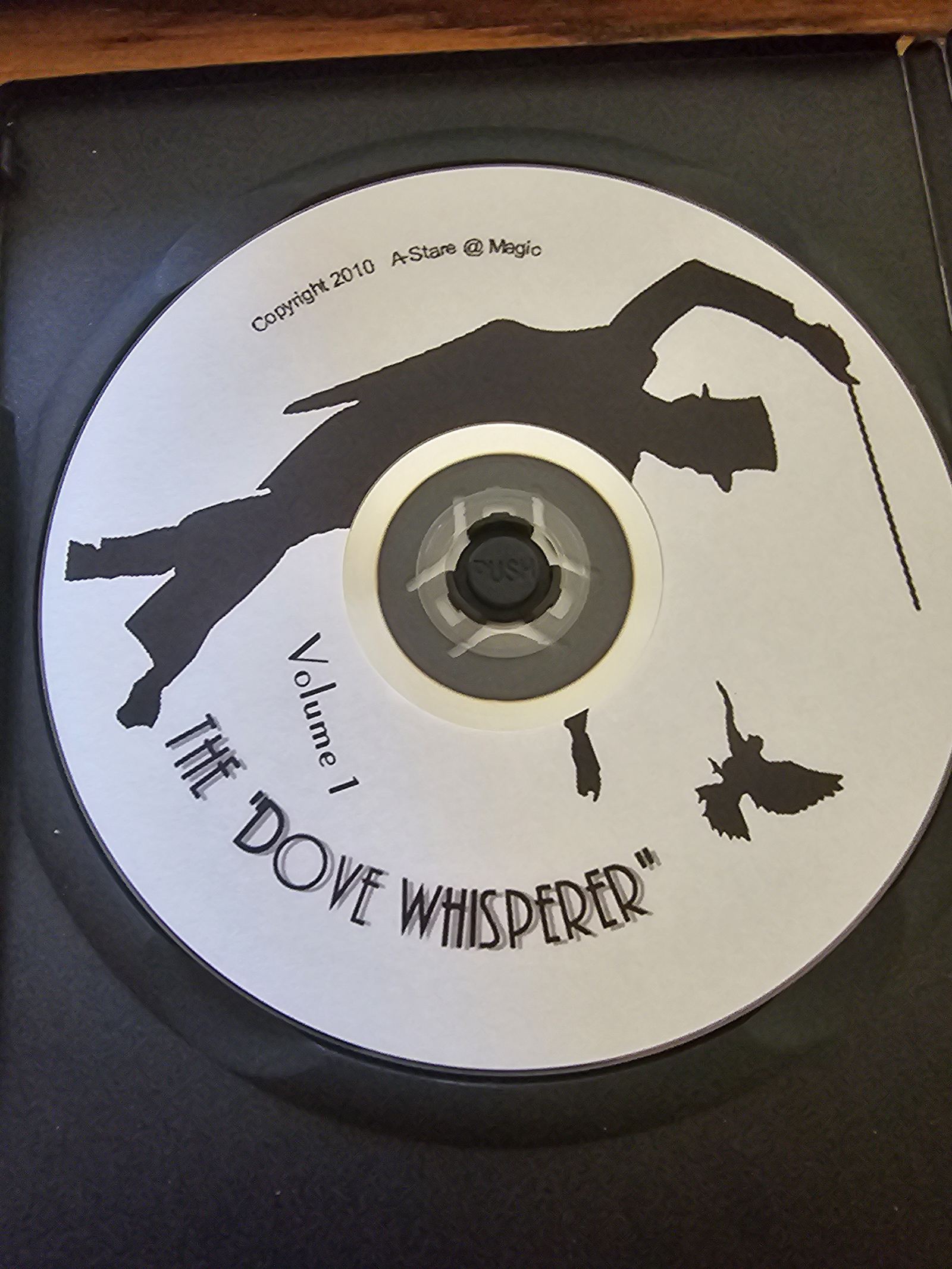 Dvd The Dove Whisperer by Dimmare – Used magic tricks – photo 3