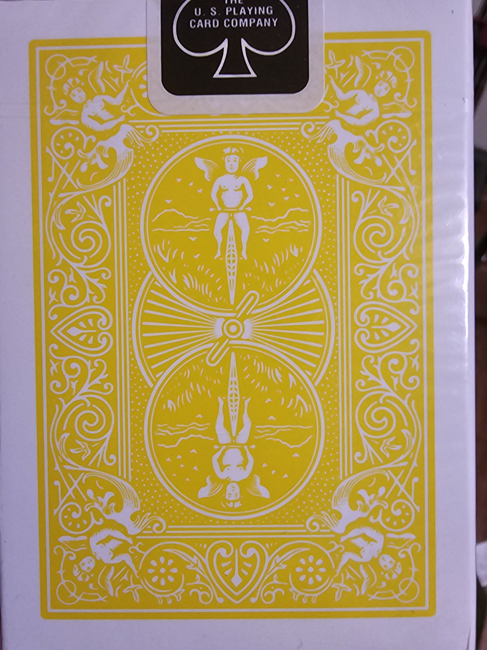 Bicycle Yellow Deck – New magic tricks – photo 2