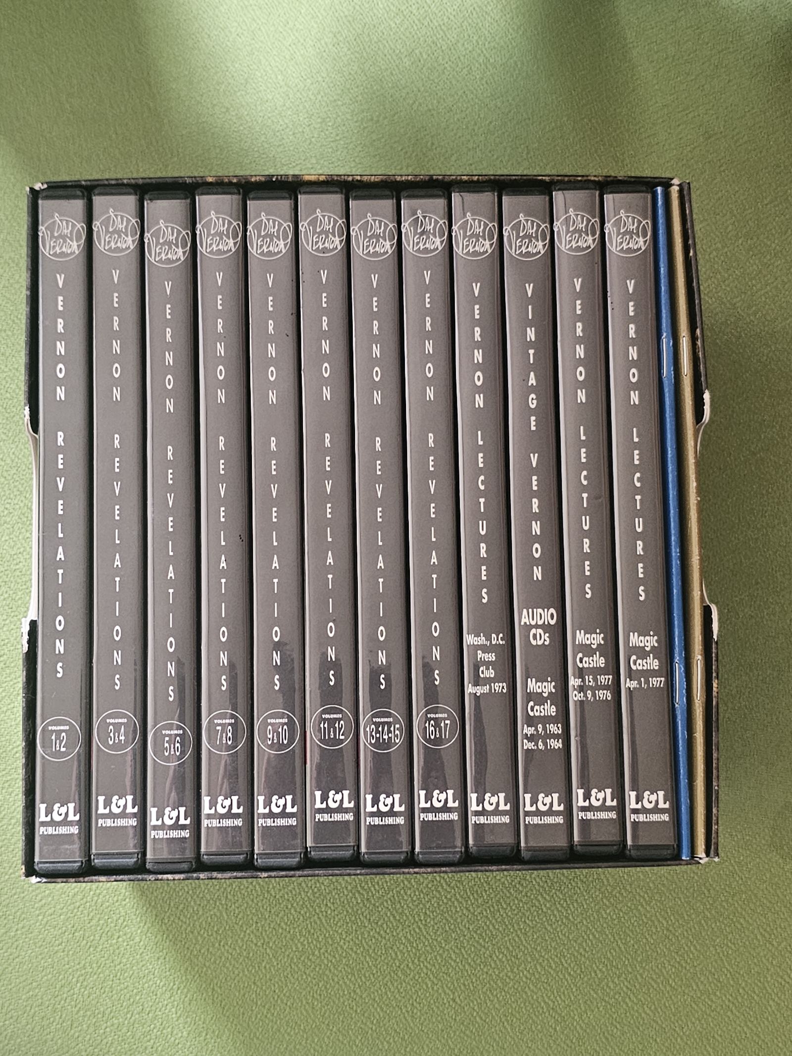 Dai Vernon's Revelations 30th Anniversary Deluxe Edition
