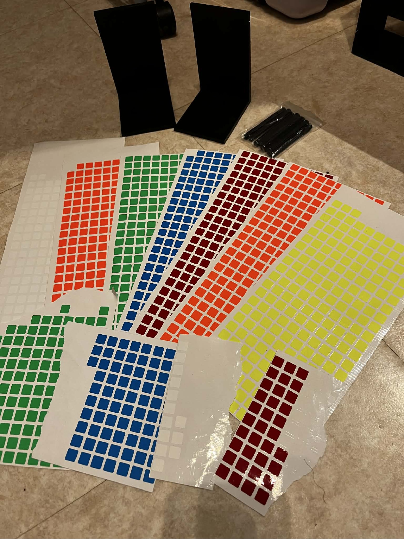 Rubik’s wall HD – Trucos de magia de segunda mano – photo 2