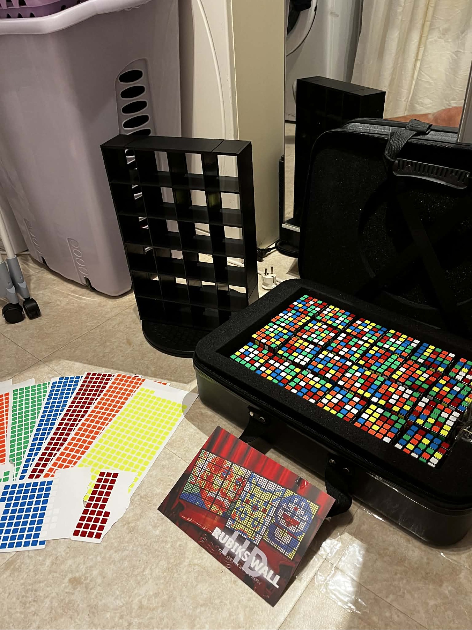 Rubik’s wall HD – Trucos de magia de segunda mano – photo 1